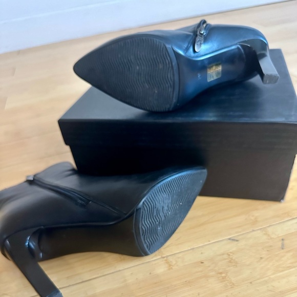 Leather high heel booties with warm lining size 39 - Picture 3 of 9